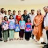 शिवराज्याभिषेक दिन: ‘सेवेसमर्पणाचा संकल्प’ अंतर्गत सौ पूनम विधाते यांच्या वतीने शालेय साहित्य वाटप