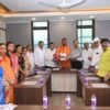 मुळशीच्या तरुणाची इंग्लंडमध्ये टाऊन कौन्सिलरपदी निवड; योगीराज पतसंस्थेतर्फे विशेष गौरव