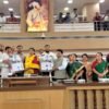 खडकवासला धरणातील दूषित पाण्याचा मुद्दा महापालिकेत गाजला; महापौर-आयुक्तांना वॉटर प्युरिफायर भेट